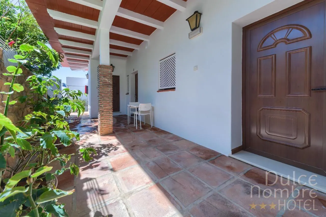 Dulce Nombre Hotel - Apartamentos تريفة