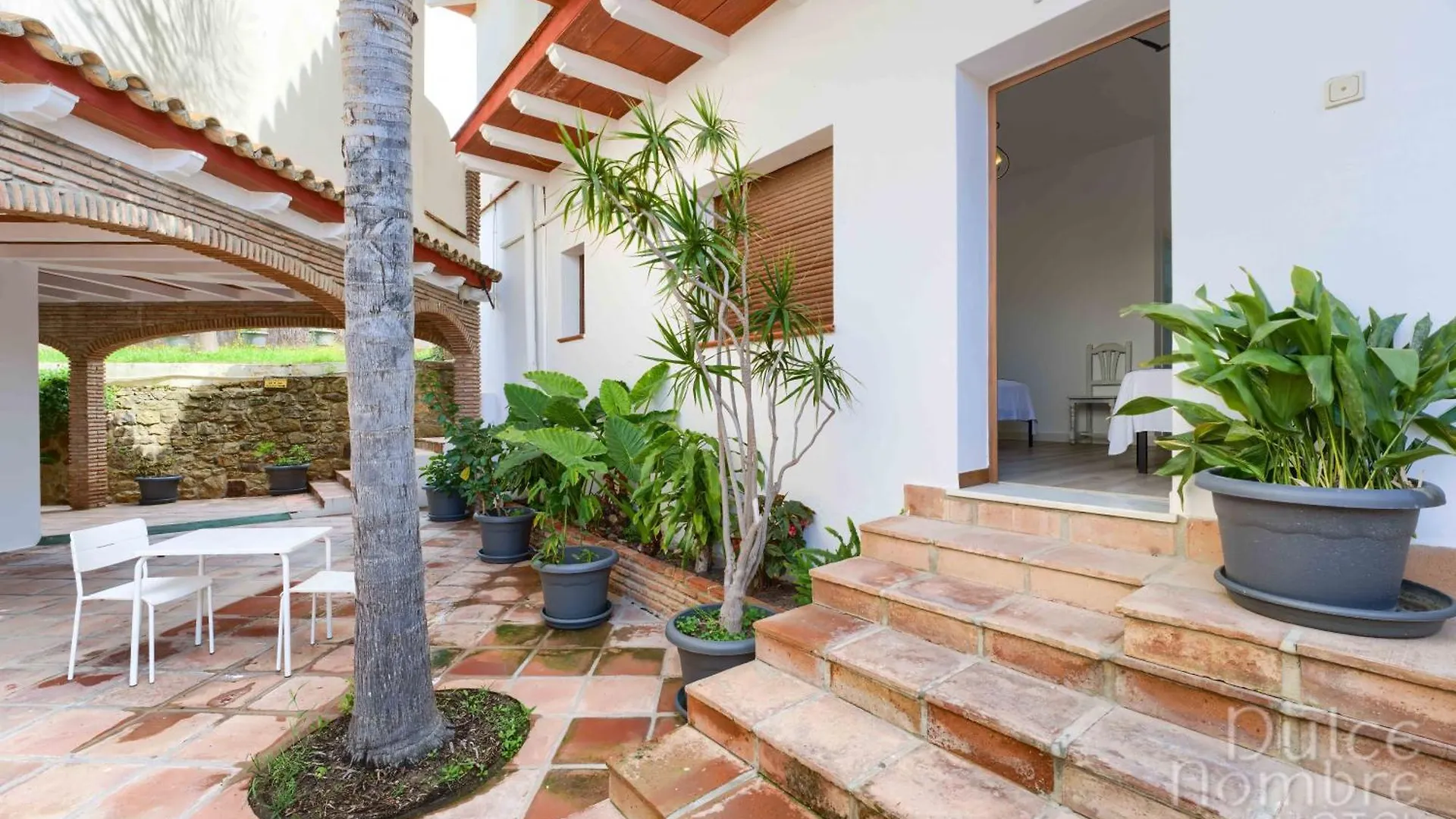 Dulce Nombre Hotel - Apartamentos تريفة