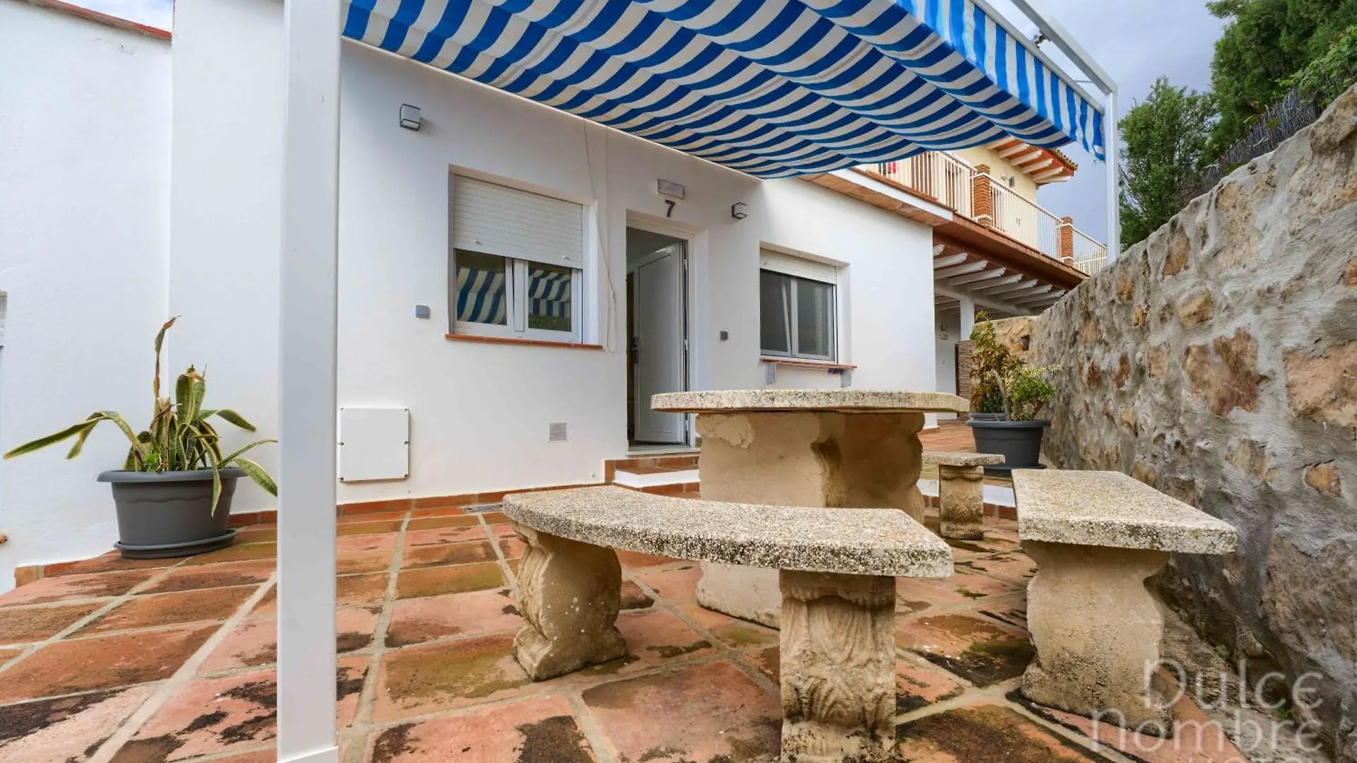 Dulce Nombre Hotel - Apartamentos تريفة