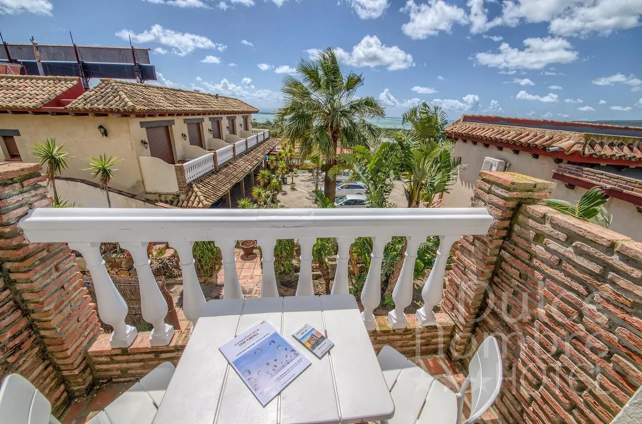 Dulce Nombre Hotel - Apartamentos تريفة